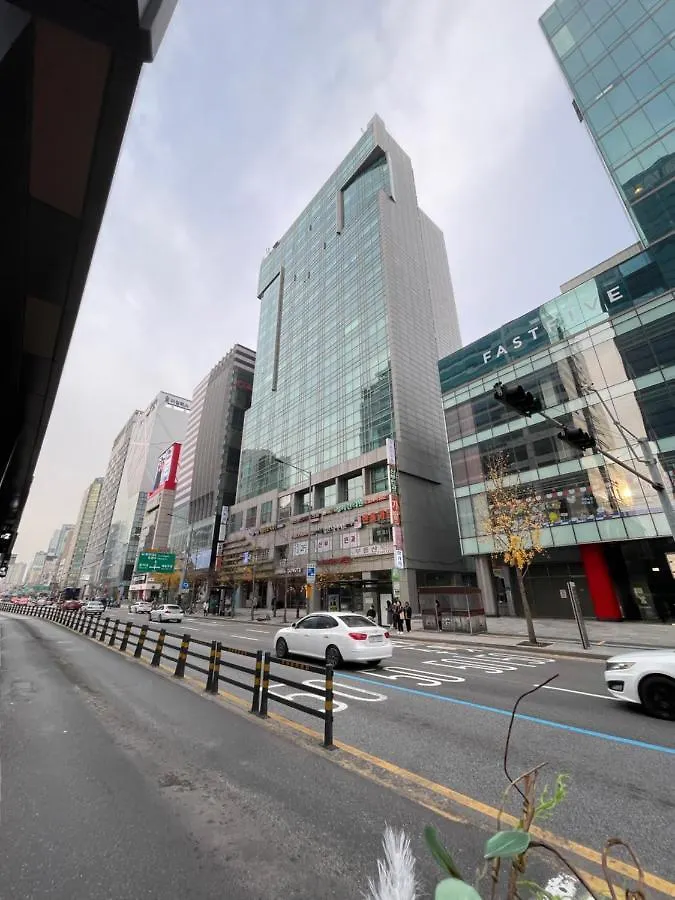 Hongdae Residence-4 - 1Min From Hongik Univ Station #1 Seúl 0*,